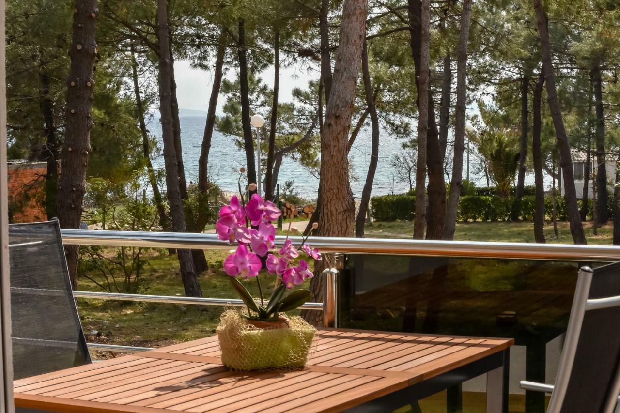 Denis Apartment Вир Екстериор снимка